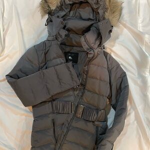 Never worn Zara Women Winter and Ski Jacket